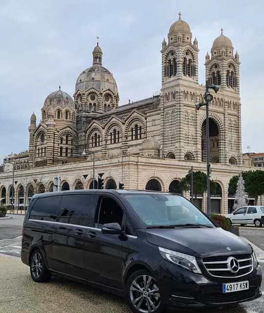 taxi mercedes 7 plazas exterior